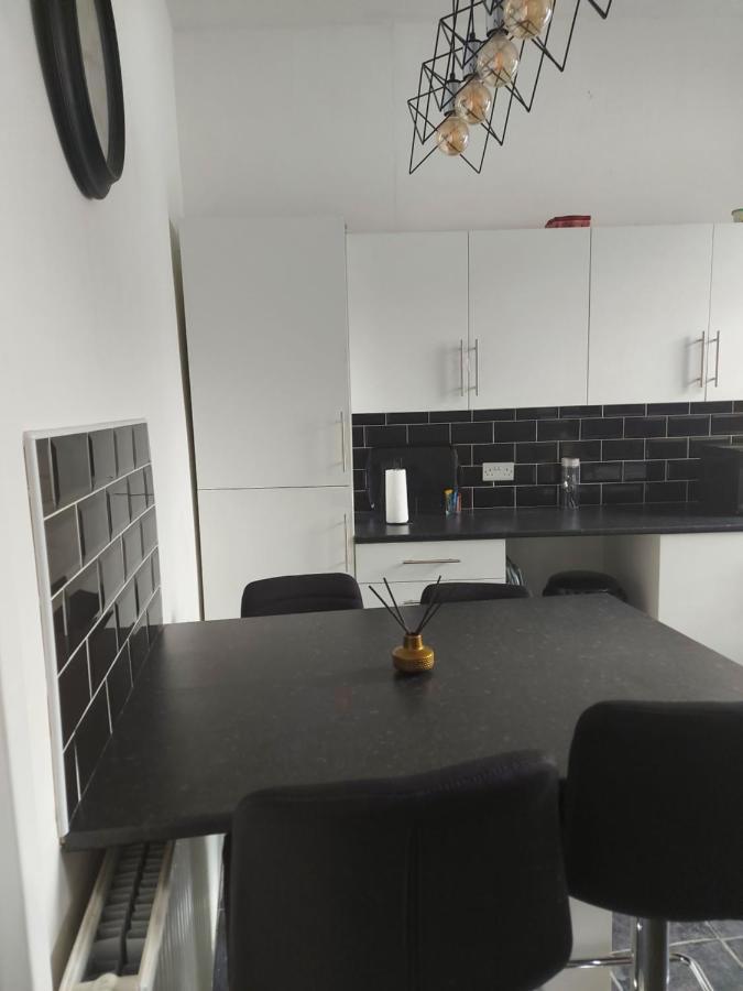 Ferienwohnung Sandyrise Holiday Lets Scarborough Exterior foto